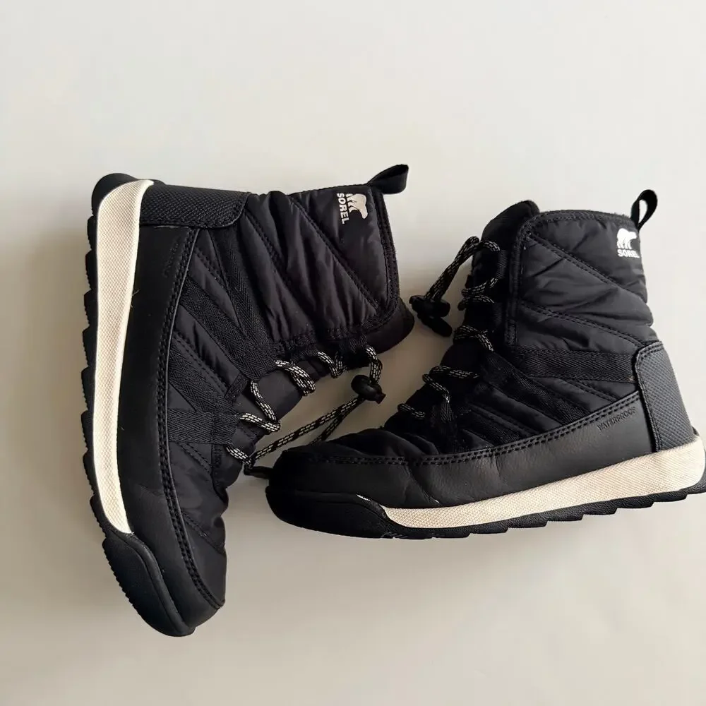 SOREL Whitney II Short Lace Snow Boots - Girls Black Size 3